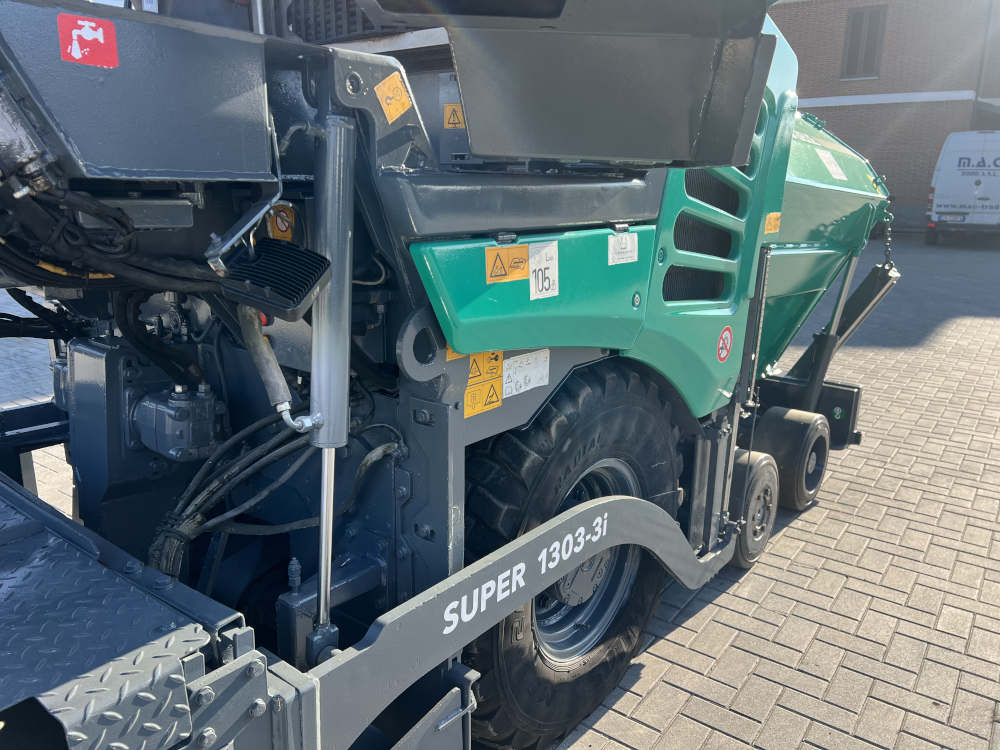 Usato 2018 Vogele S 1303-3i