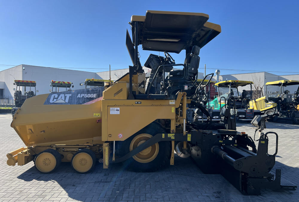 Usato 2014 Caterpillar AP 500E