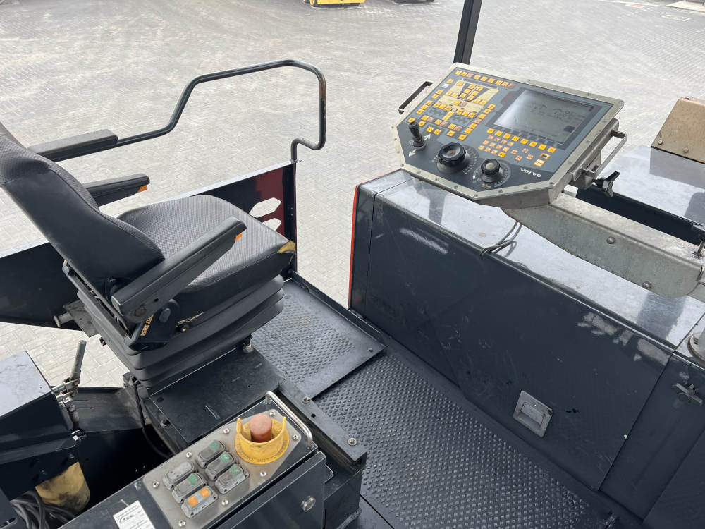 Usato 2017 Volvo P 7820C