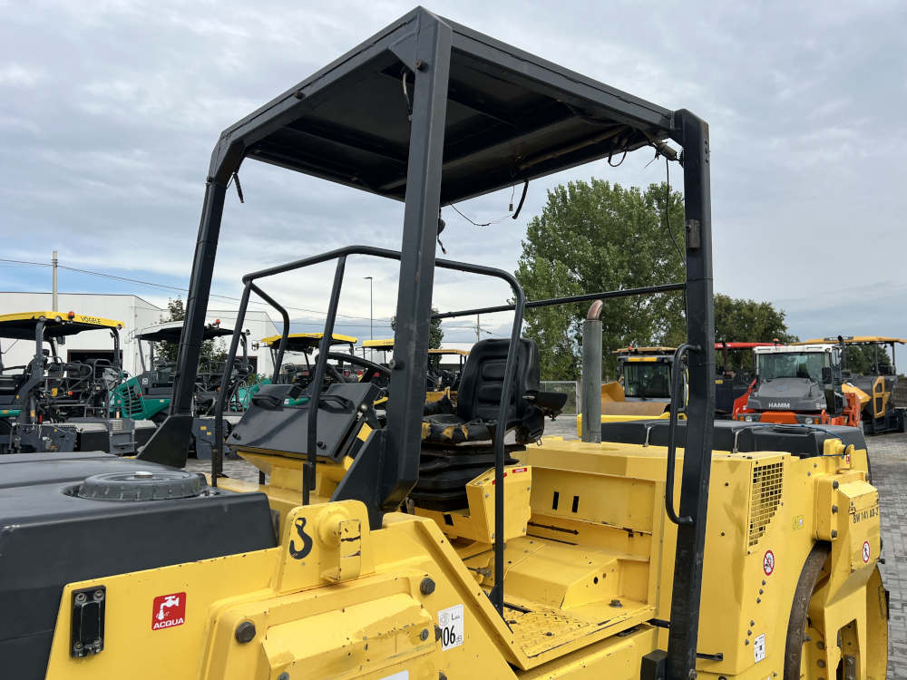 Usato 2004 Bomag BW 141 AD-2