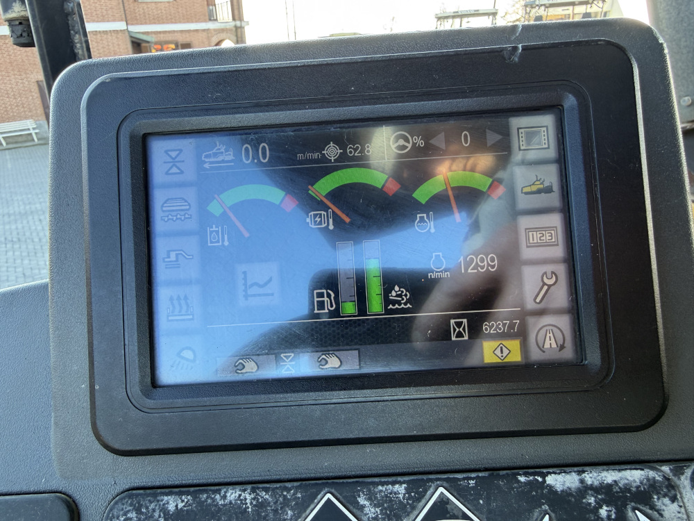 Usato 2017 Caterpillar AP 655F