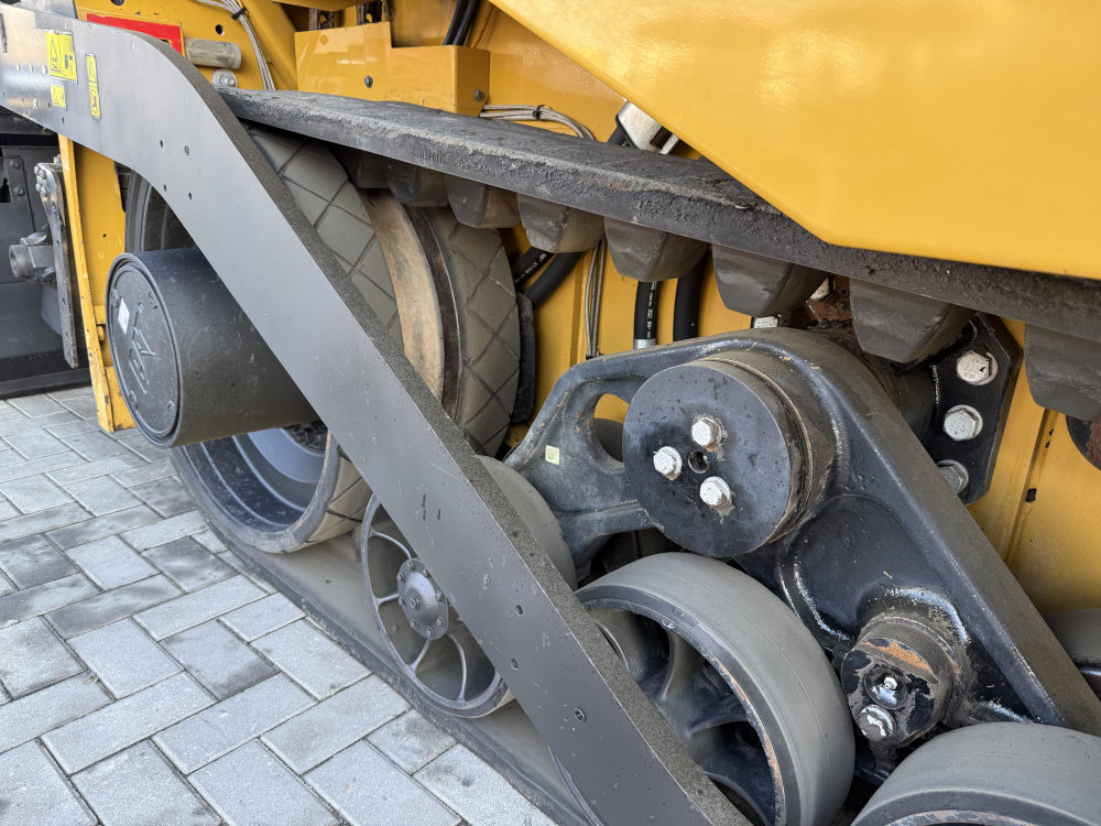 Usato 2017 Caterpillar AP 655F