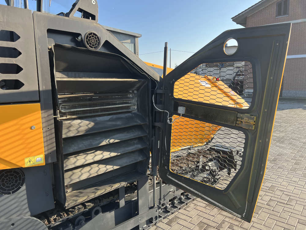 Usato 2014 Volvo P 6820C