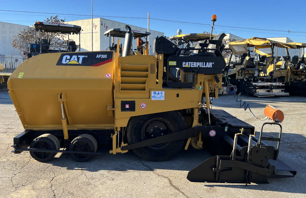 Usato 2008 Caterpillar AP 300 -146-