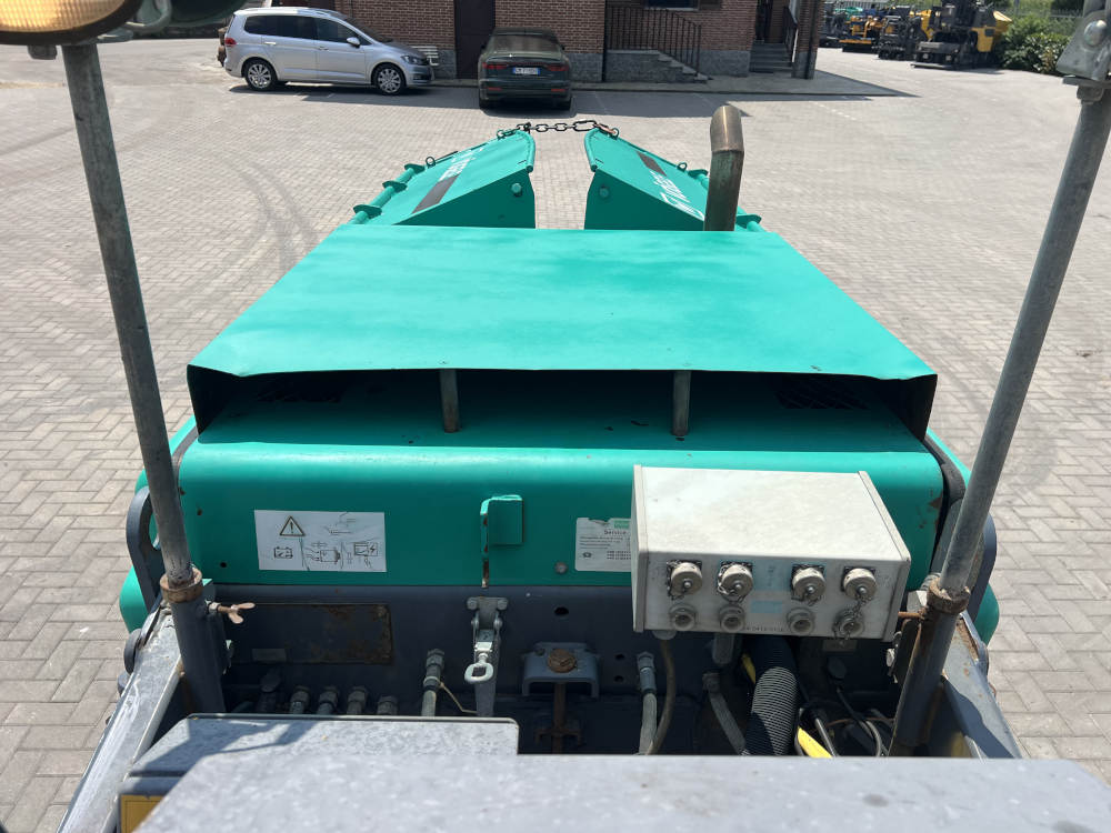 Usato 2013 Vogele Super 800