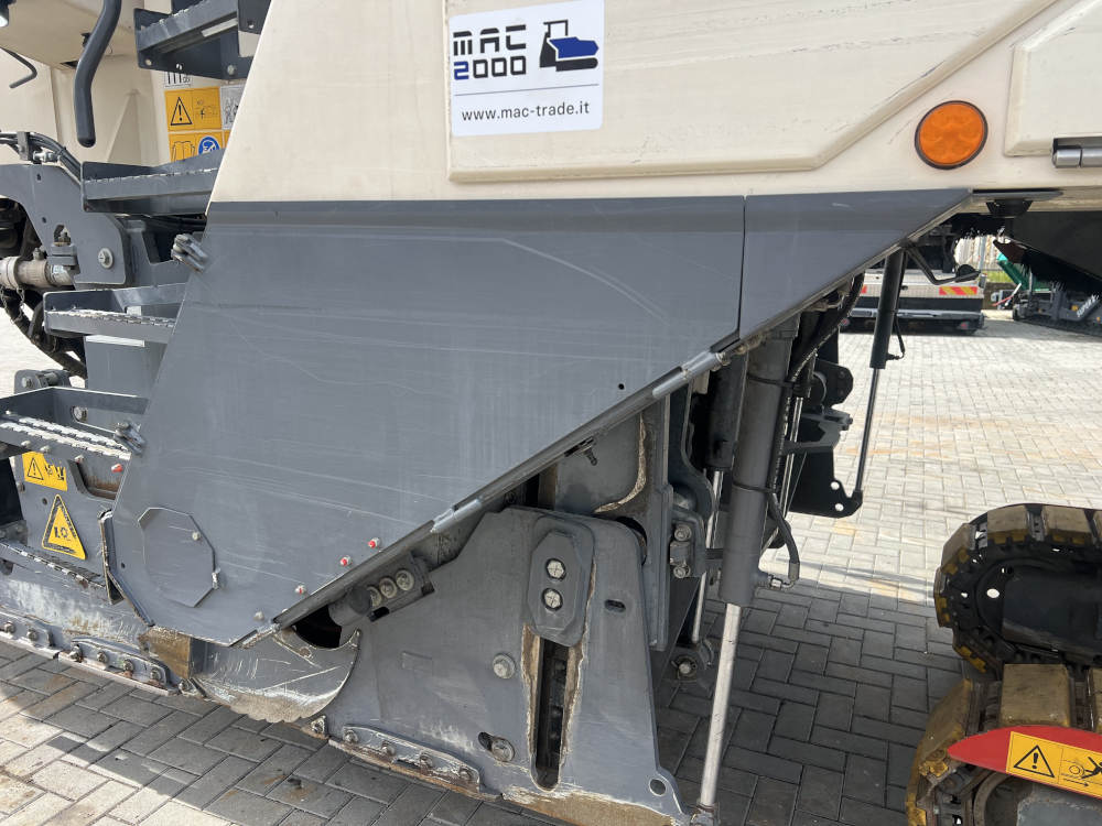 Usato 2019 Wirtgen W 200 Fi