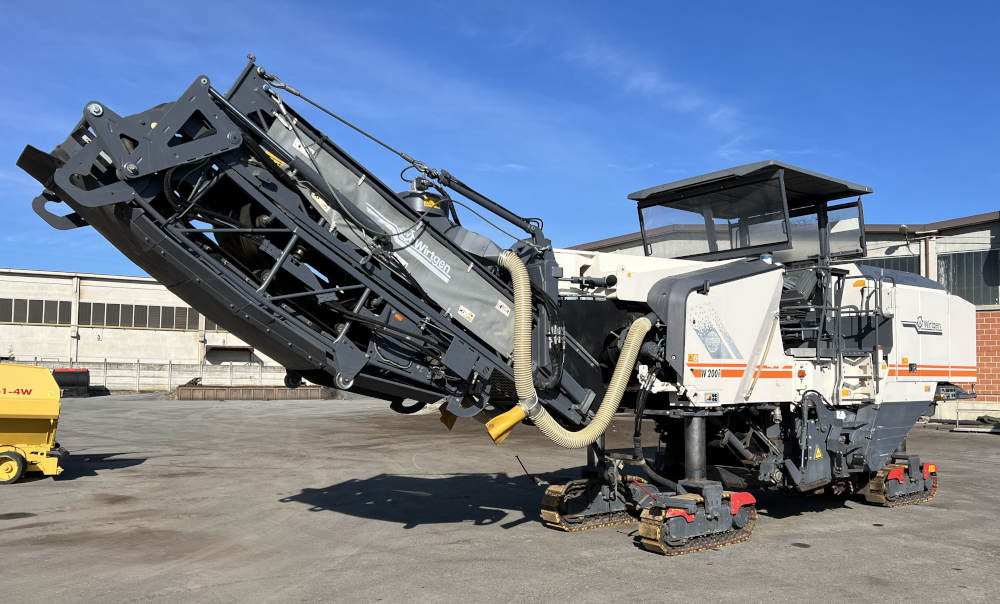 Usato 2014 Wirtgen W 200i -081-
