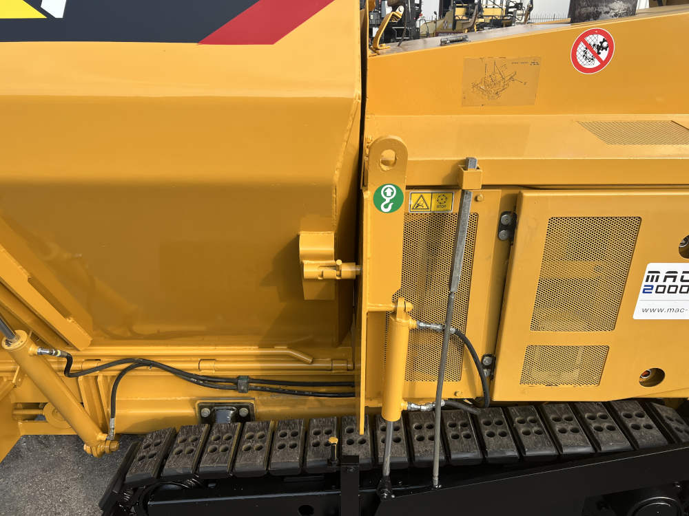 Usato 2017 Caterpillar AP 255E