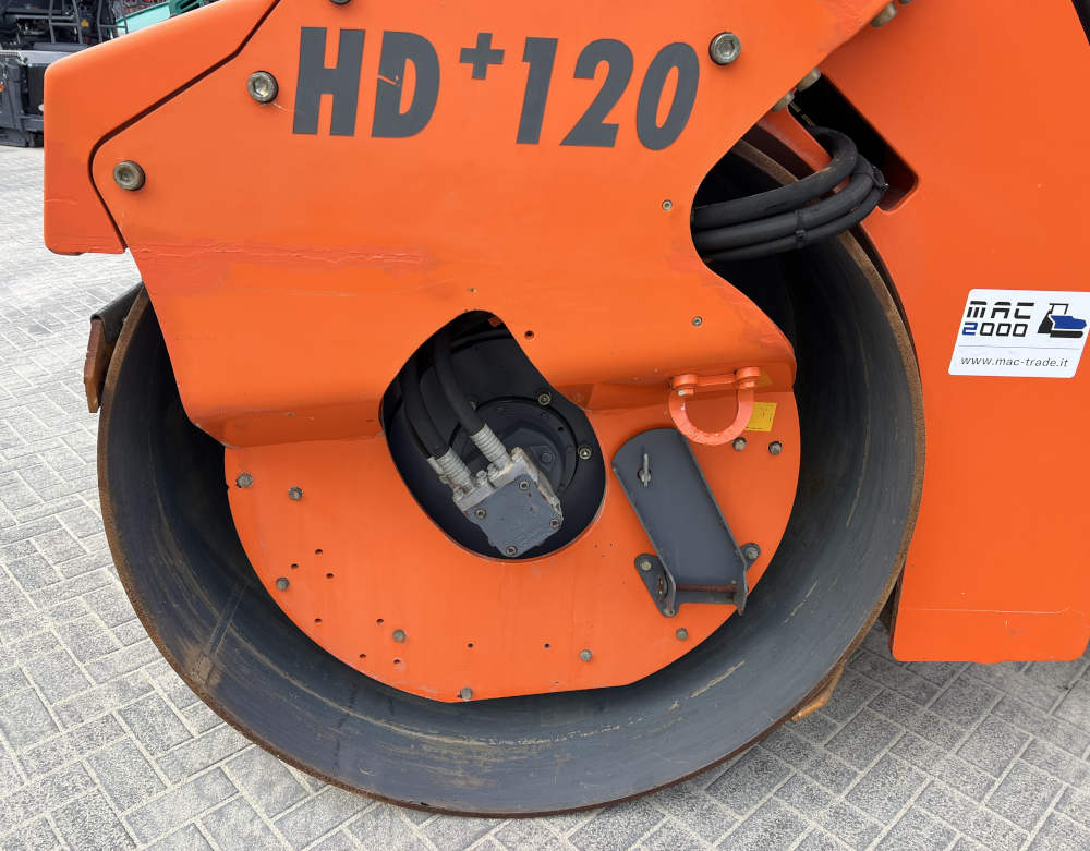 Usato 2010 Hamm HD+ 120 VV