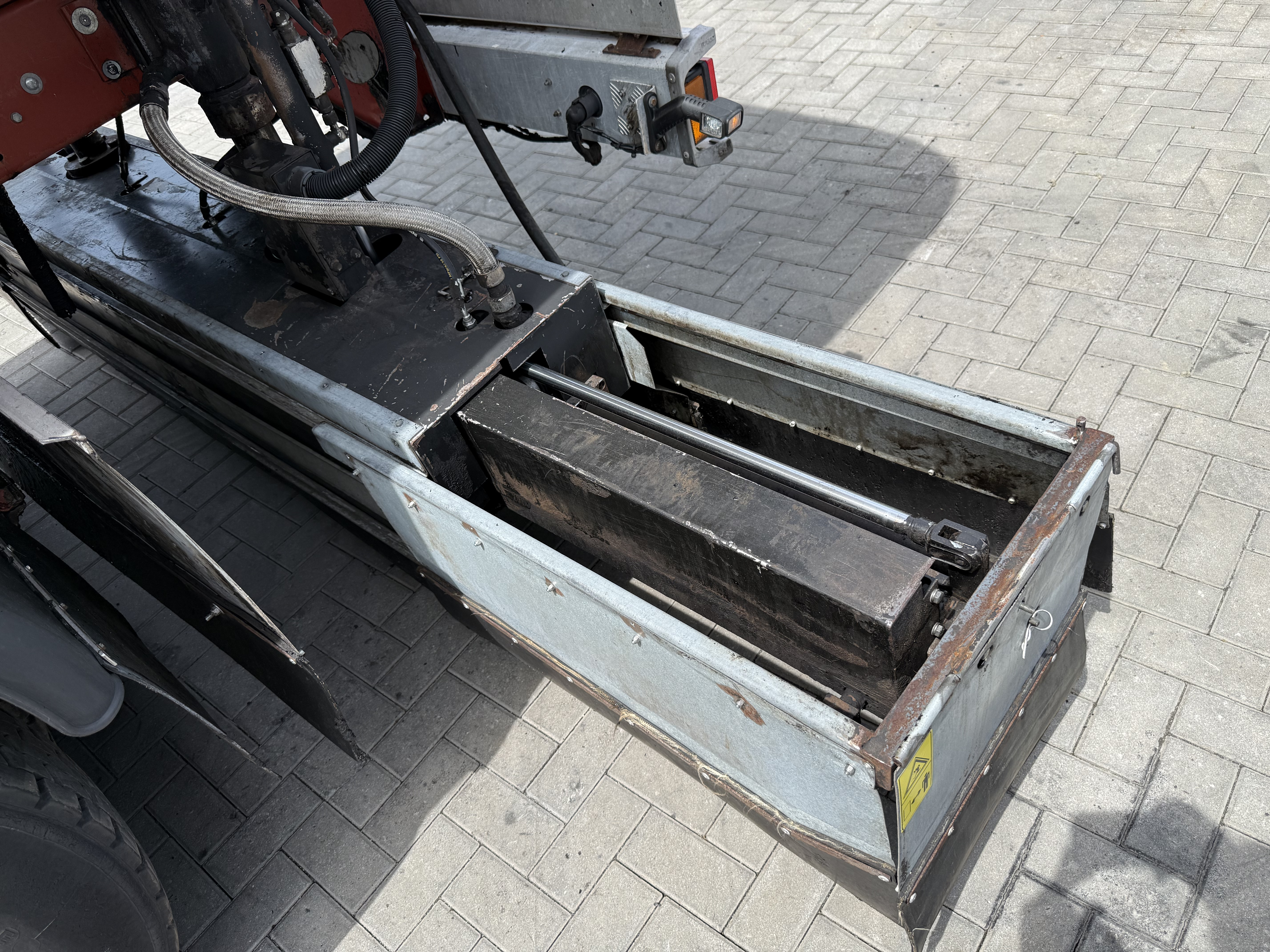 Usato 2003 Massenza B 10 B23 HY-EX