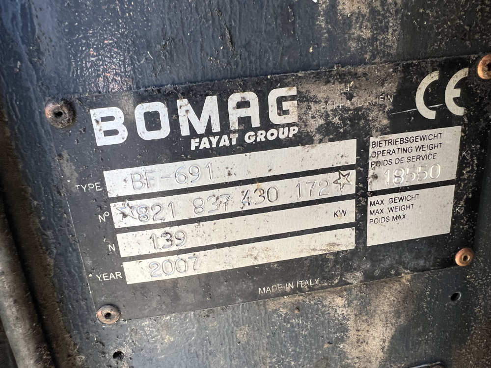 Usato 2007 Bomag BF 691P