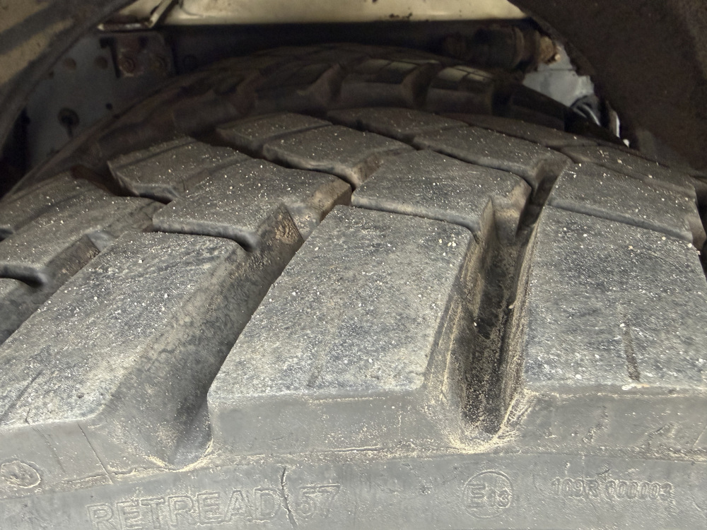 Usato 2008 Mercedes / Secmair 2536 / Chipsealer BCG 500