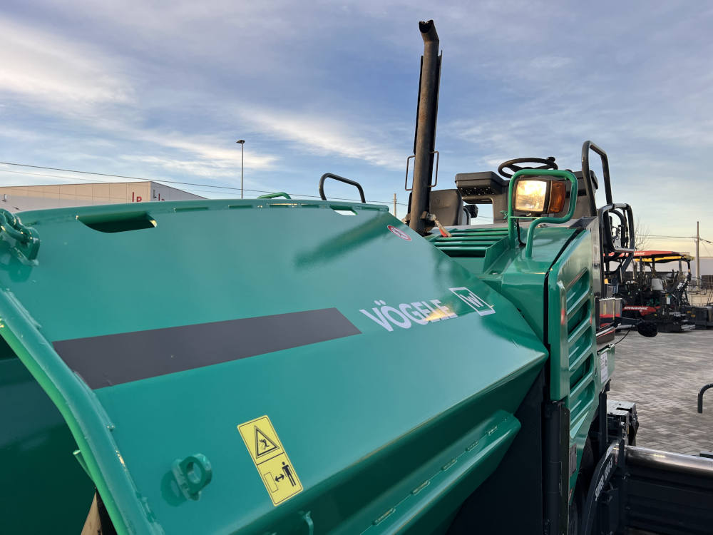 Usato 2014 Vogele S 1303-3i