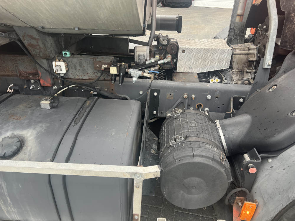 Usato 2002 Renaul / Rincheval Premium 370 Dci / EPA