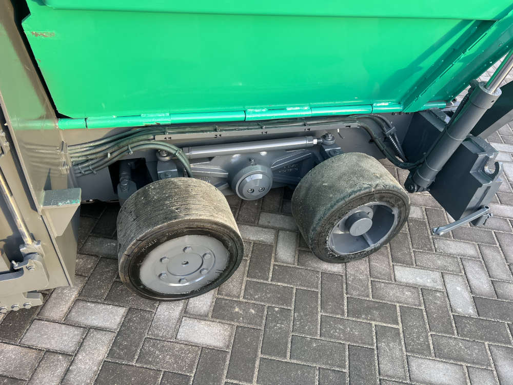 Usato 2014 Vogele S 1303-3i