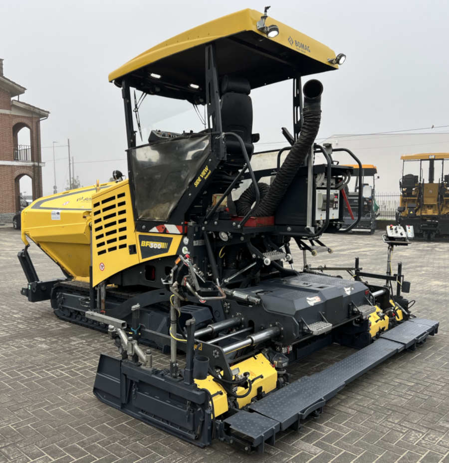 Usato 2019 Bomag BF 300 C-2
