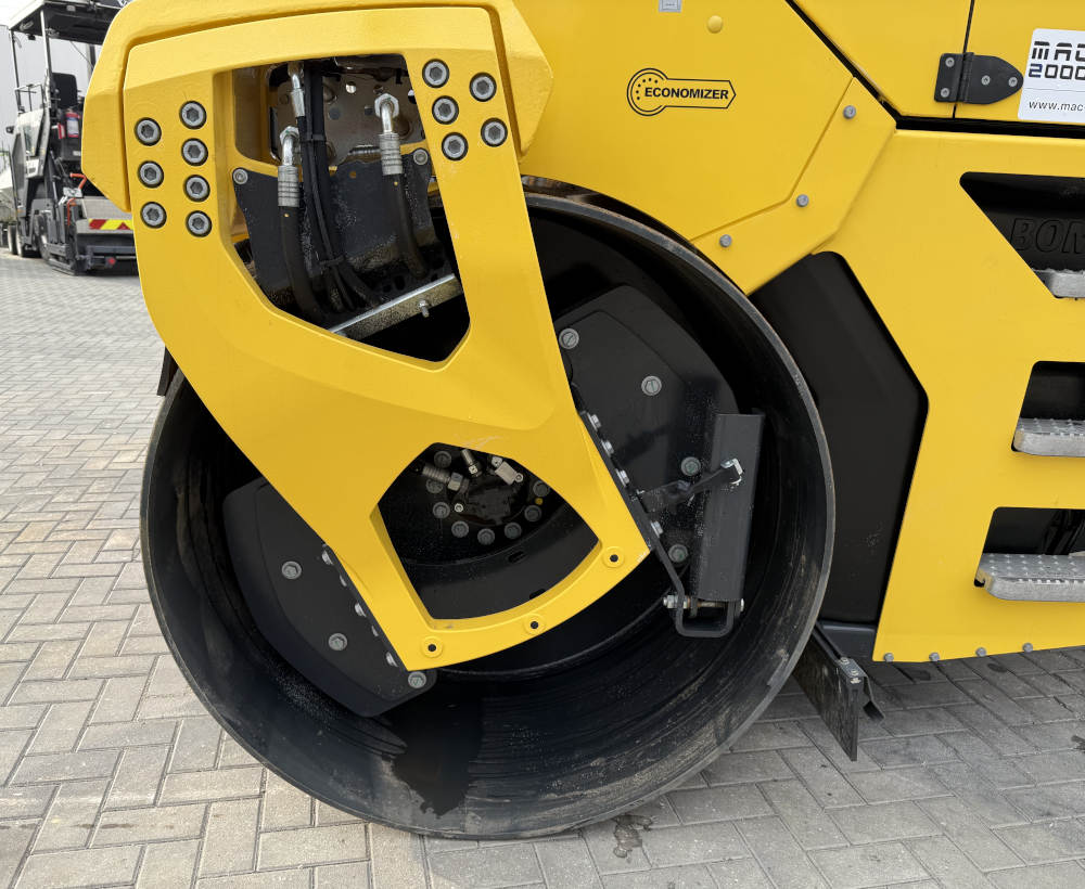 Usato 2023 Bomag BW 202 AD-50
