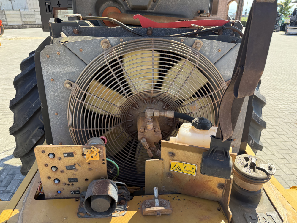 Usato 2010 Caterpillar CP 74