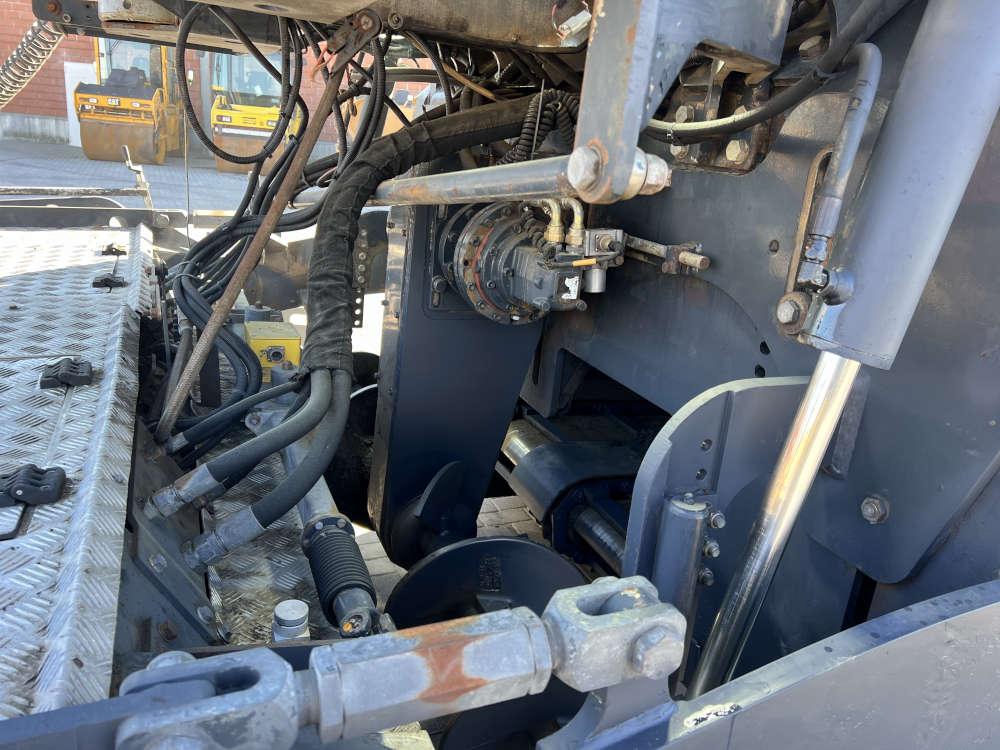 Usato 2009 Bomag BF 691P