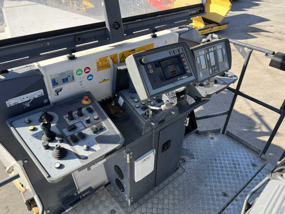 Usato 2014 Wirtgen W 200i -081-