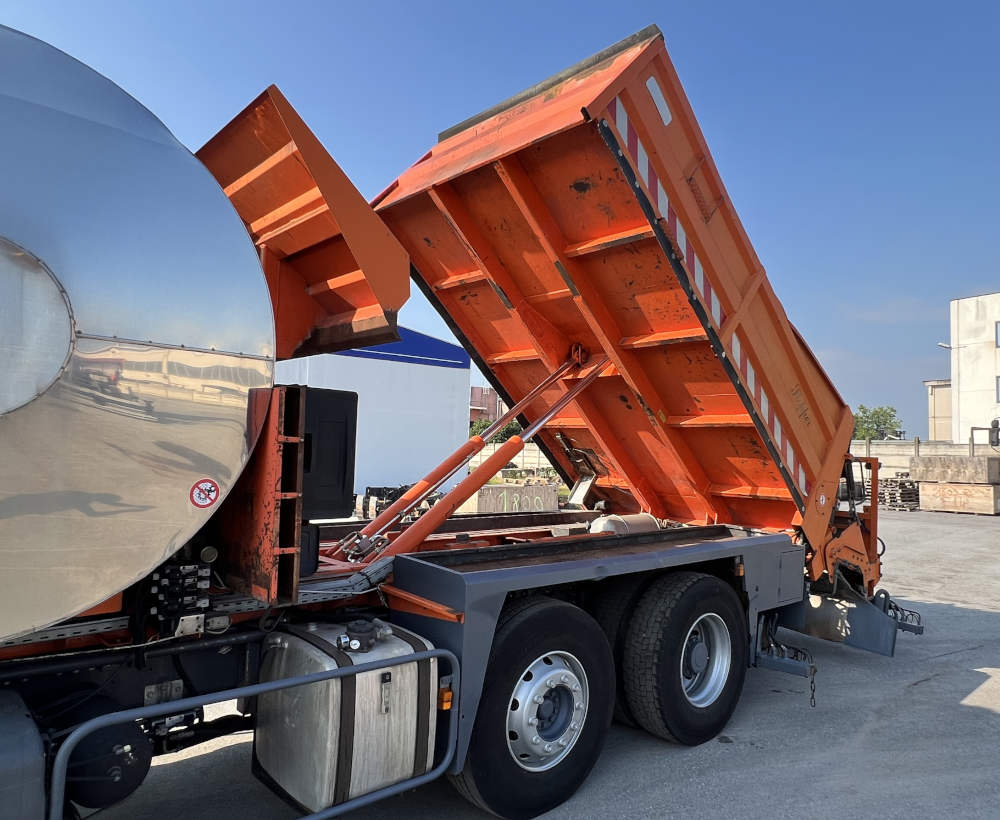 Usato 2001 Renault Premium 340 / Secmair GPB -033-