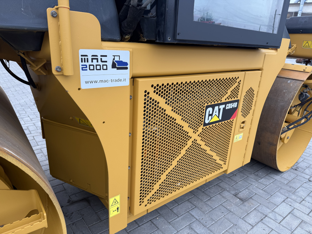 Usato 2014 Caterpillar CD 54B