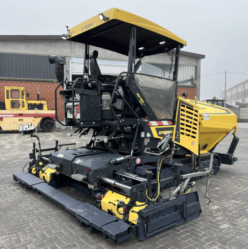 Usato 2019 Bomag BF 300 C-2