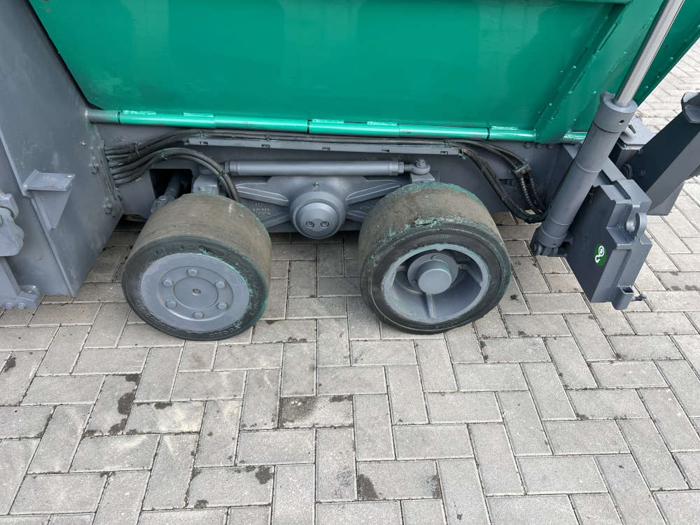 Usato 2016 Vogele S 1303-3i