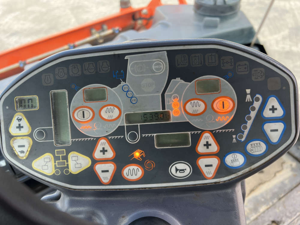 Usato 2010 Hamm HD+ 120 VV