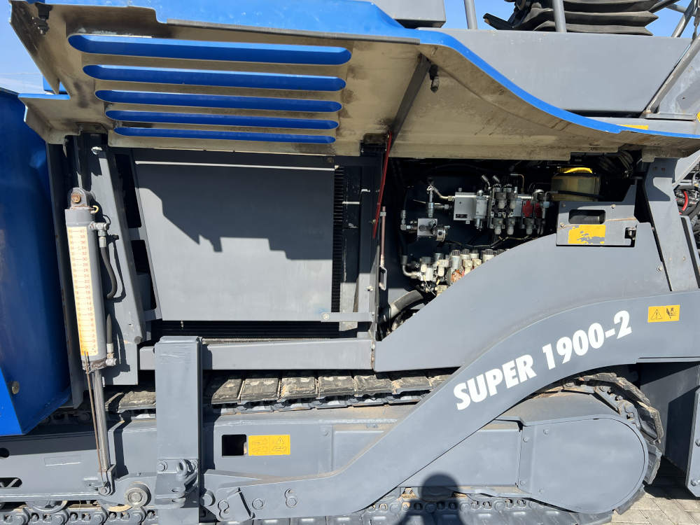 Usato 2009 Vogele S 1900-2
