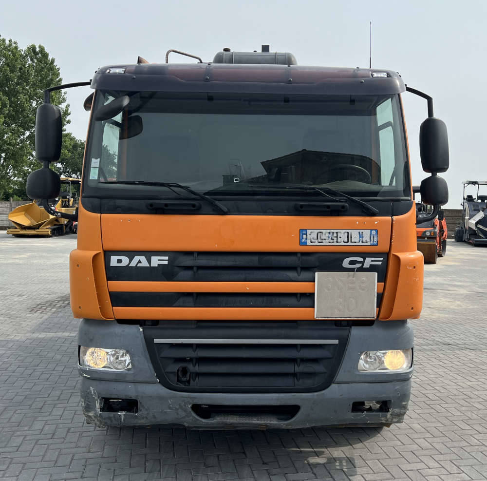 Usato 2012 Daf / Secmair CF 85.460 / Secmair Chipsealer BCG 500