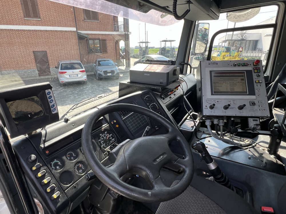 Usato 2000 Daf/Breining 85CF/BK 194