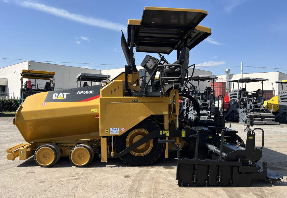 Usato 2014 Caterpillar AP 500E -222-