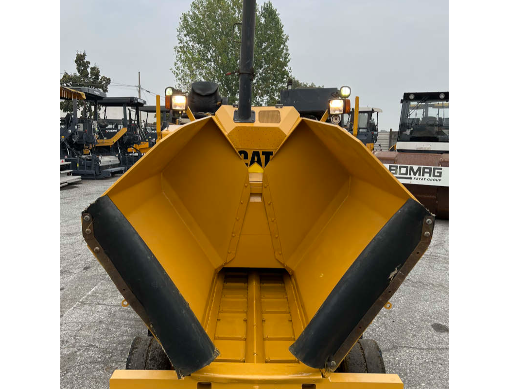 Usato 2014 Caterpillar AP 300D -138-
