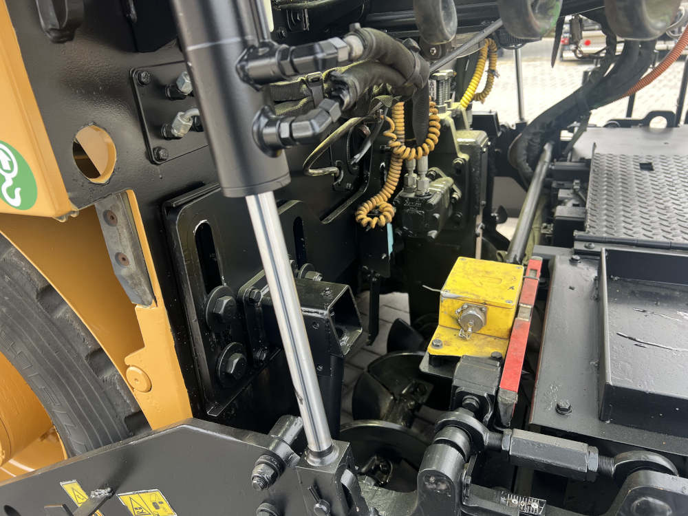 Usato 2018 Caterpillar AP 300F