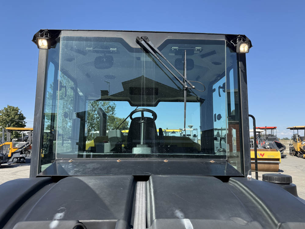 Usato 2001 Caterpillar PS 300B -521-