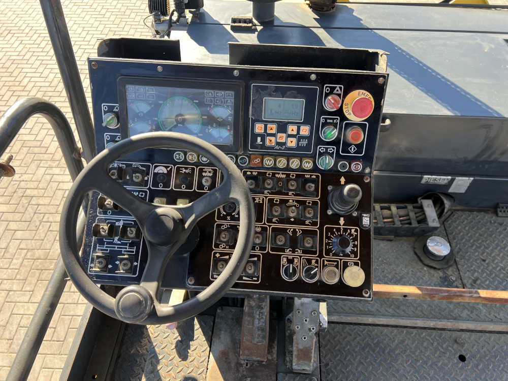 Usato 2009 Bomag BF 691P