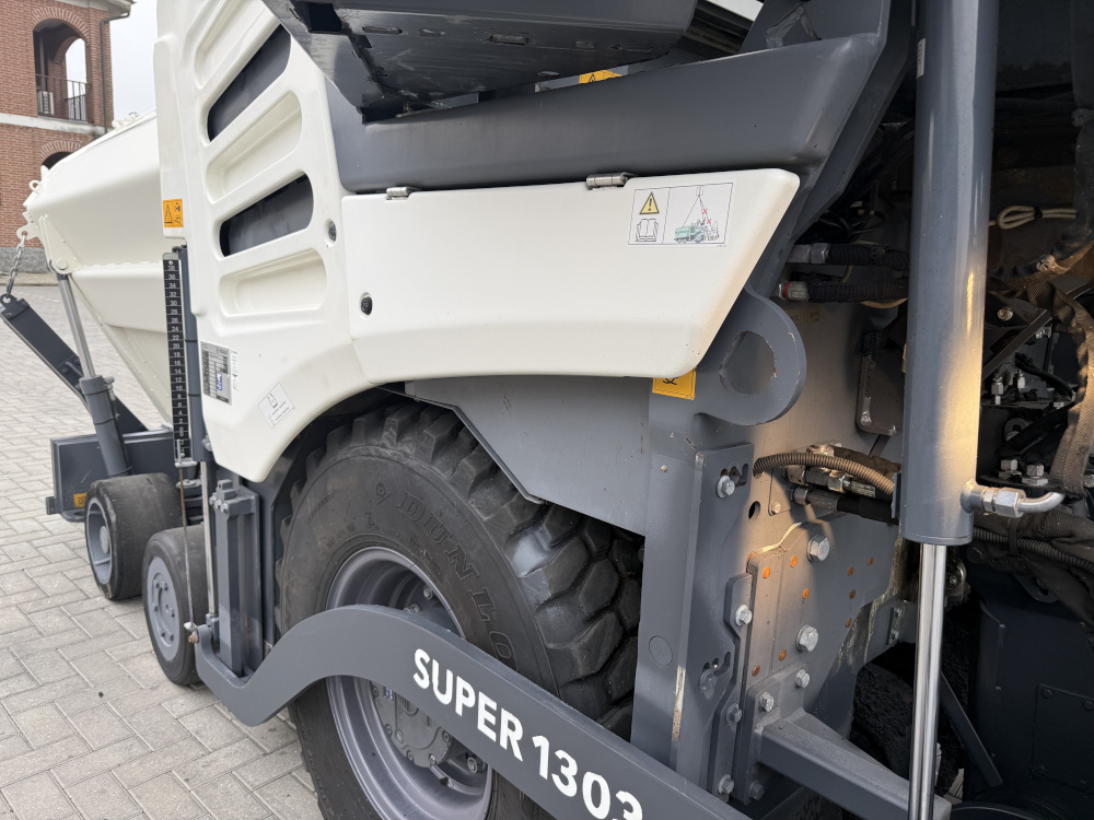 Usato 2021 Vogele S 1303-3i