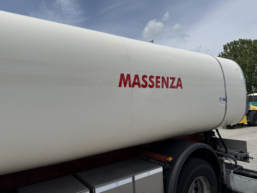 Usato 2003 Massenza B 10 B23 HY-EX