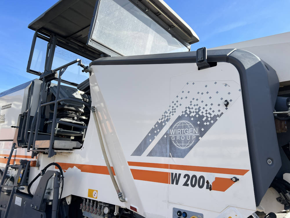 Usato 2014 Wirtgen W 200i -081-