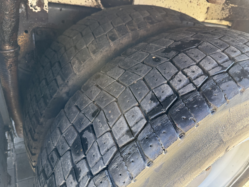 Usato 2005 Renault / Rincheval Premium 320 Dci / EPA