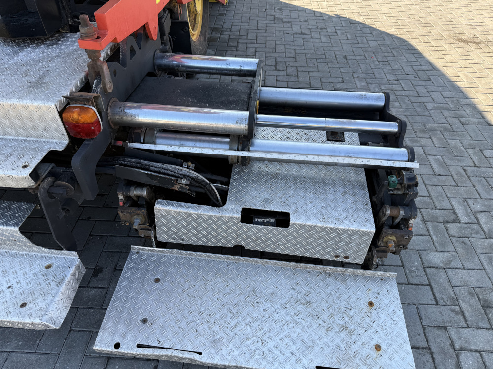 Usato 2003 Dynapac F 121 6W