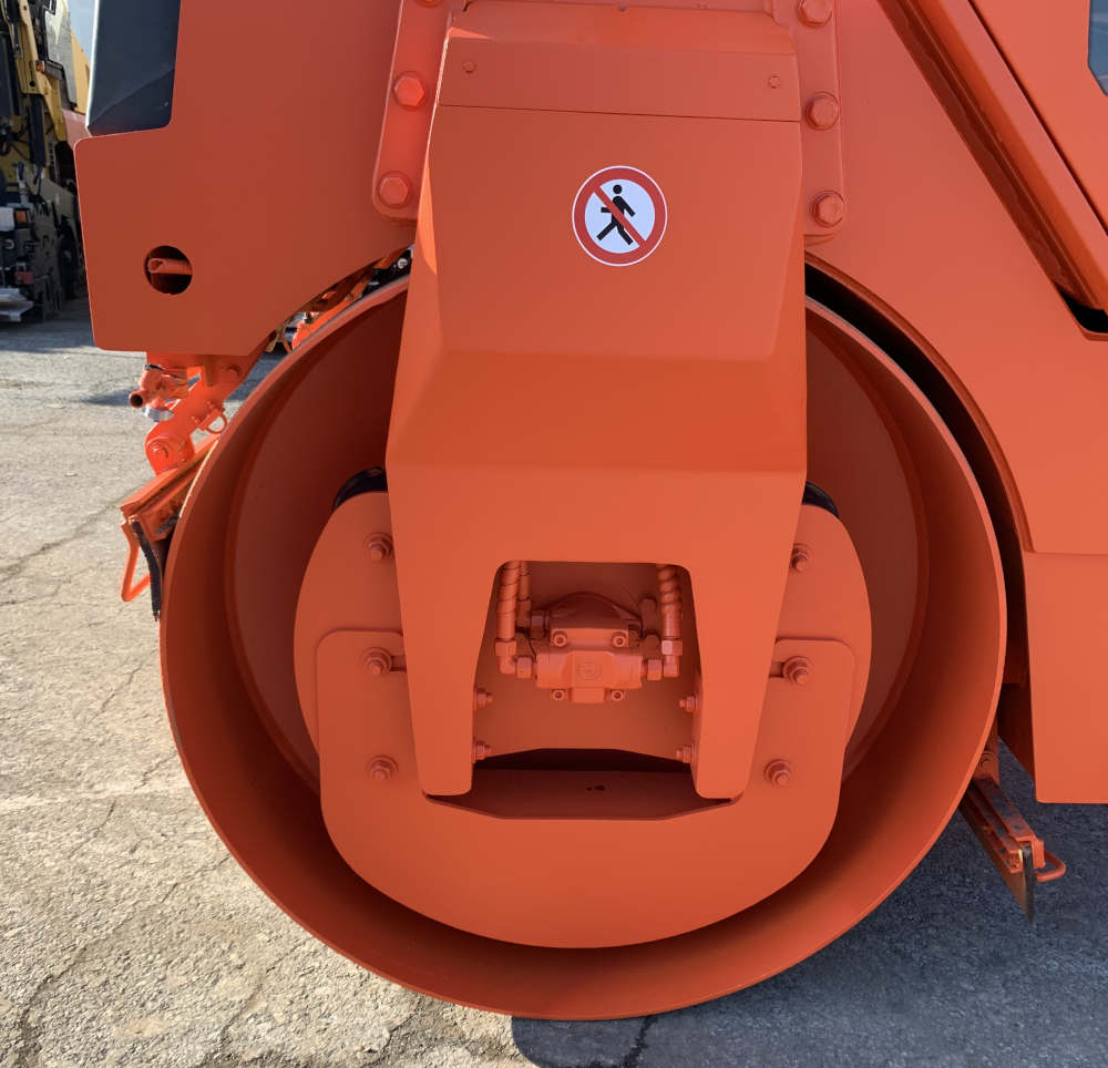 Usato 1999 Bomag BW 144 AC-2