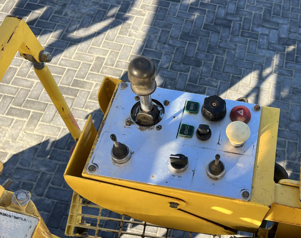 Usato 2009 Bomag BM 1300/30