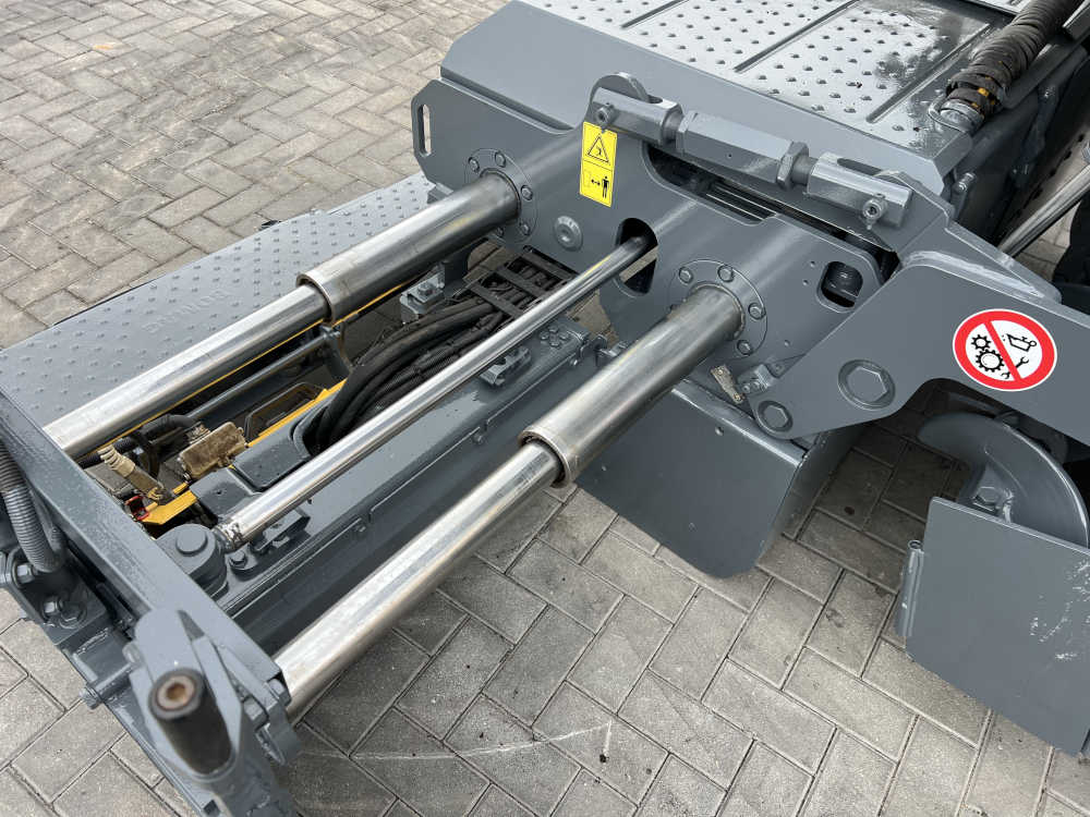 Usato 2016 Bomag BF 300 P-2