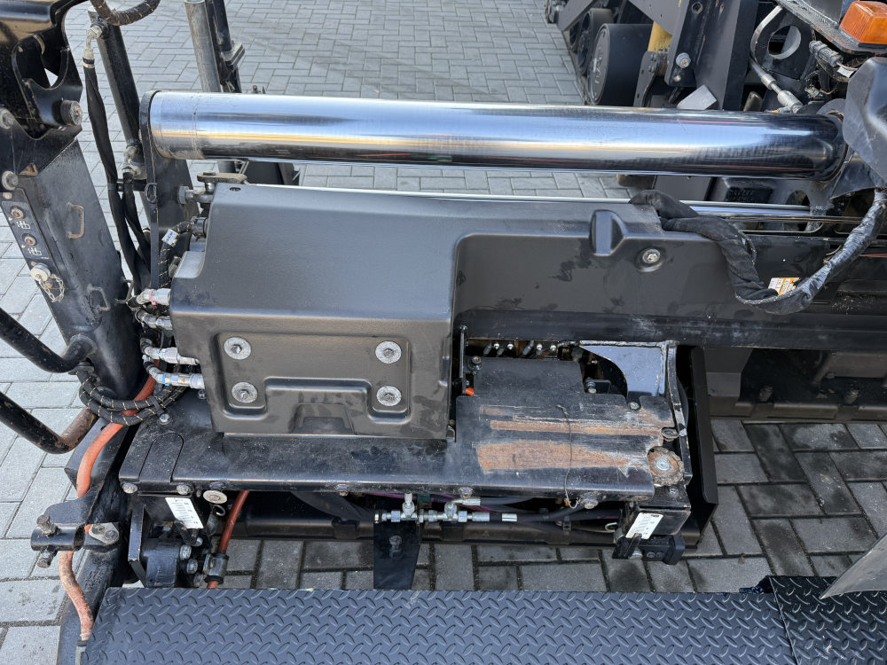 Usato 2017 Caterpillar AP 655F