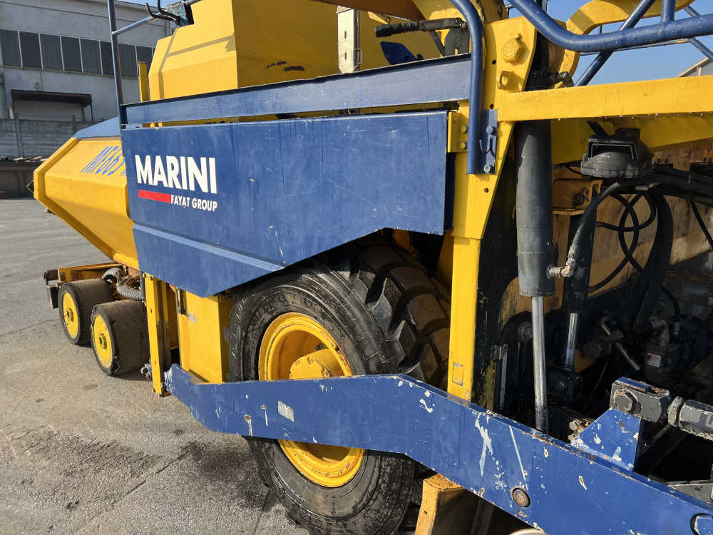 Usato 1998 Marini  MF 665