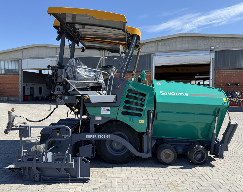 Usato 2018 Vogele S 1303-3i