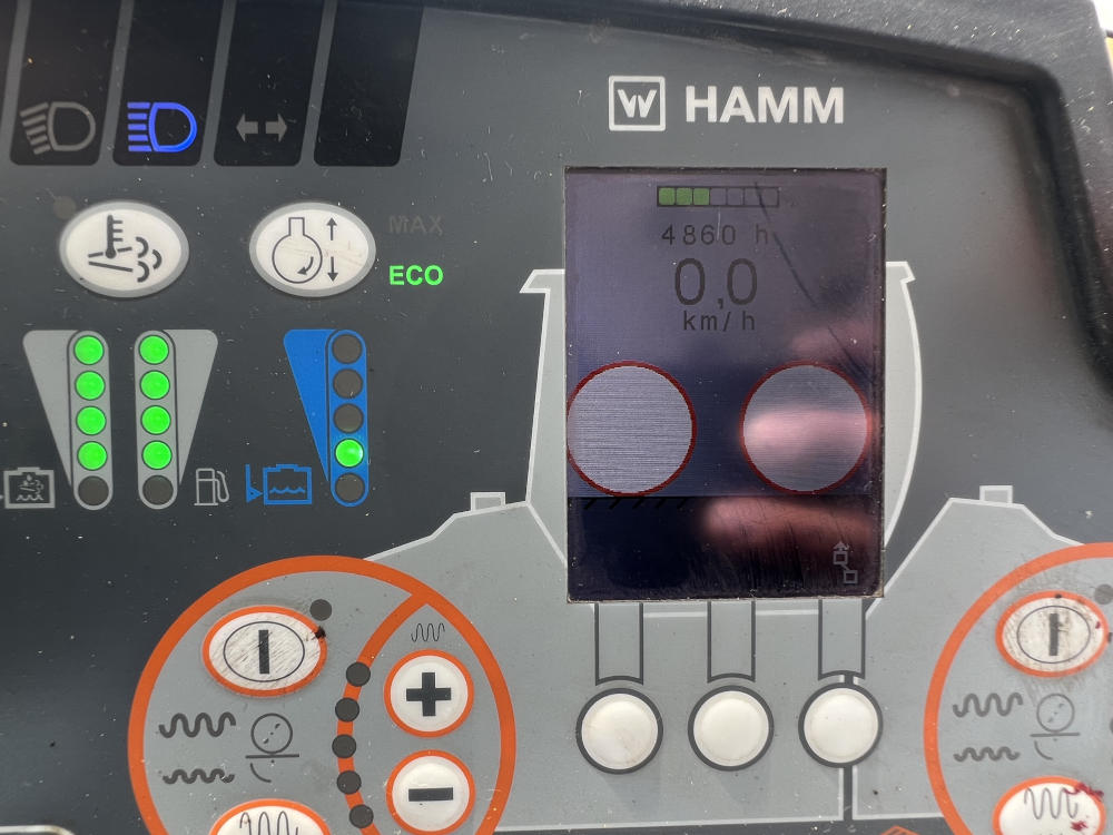 Usato 2016 Hamm HD+ 90i VV