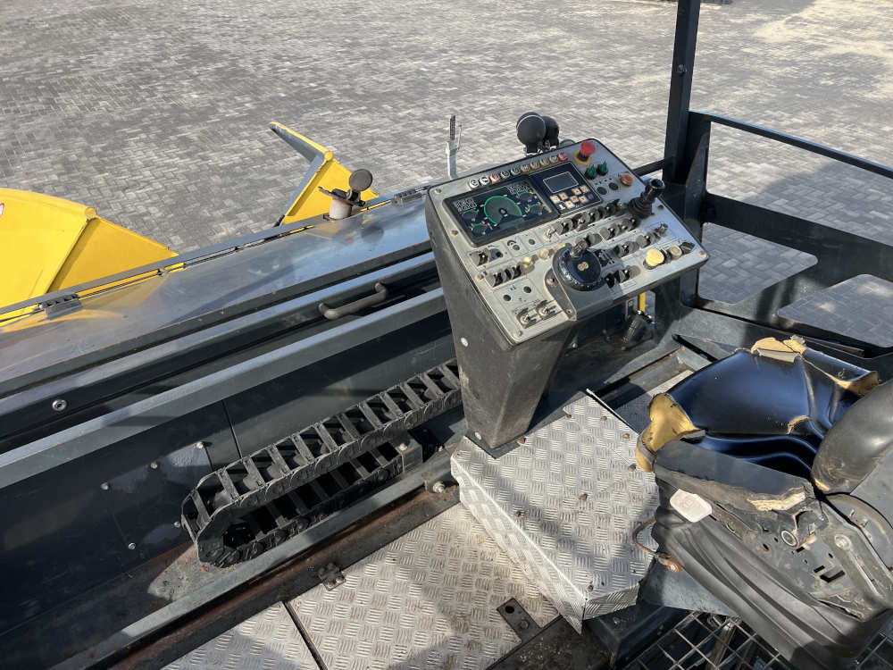 Usato 2011 Bomag BF 600C